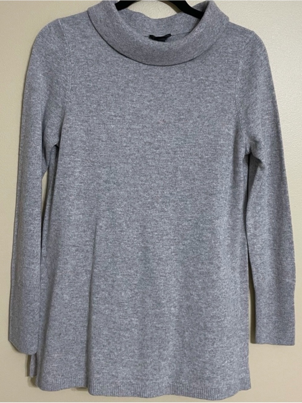 Talbots Cashmere Sweater Heather Gray